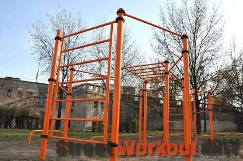 Spalier la Calisthenics Park at Goldmann György tér, Budapest – fotografia 3 din 3