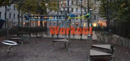 Calisthenics Park at Wartheplatz, Berlin