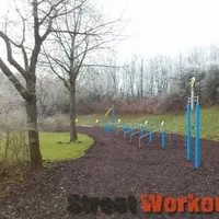 Calisthenics Park at Nicolaus-Gallus-Straße, Regensburg - thumbnail 3