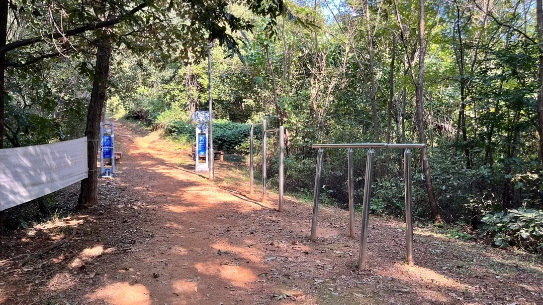 Pull Up Bar at Outdoor Gym in 능곡동, 시흥시 #wp3692 – photo 1 of 1