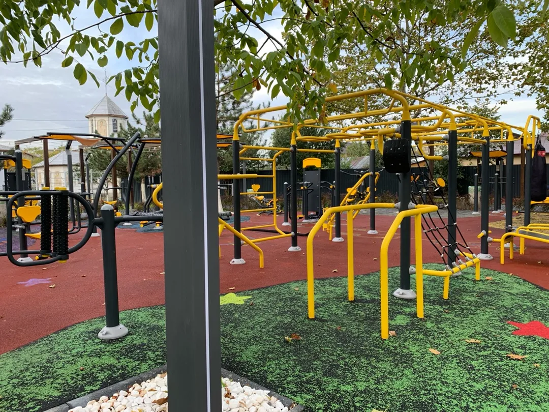 Klimmzugstange bei Calisthenics Park at Strada Tudor Vladimirescu, Voluntari – Foto 1 von 3
