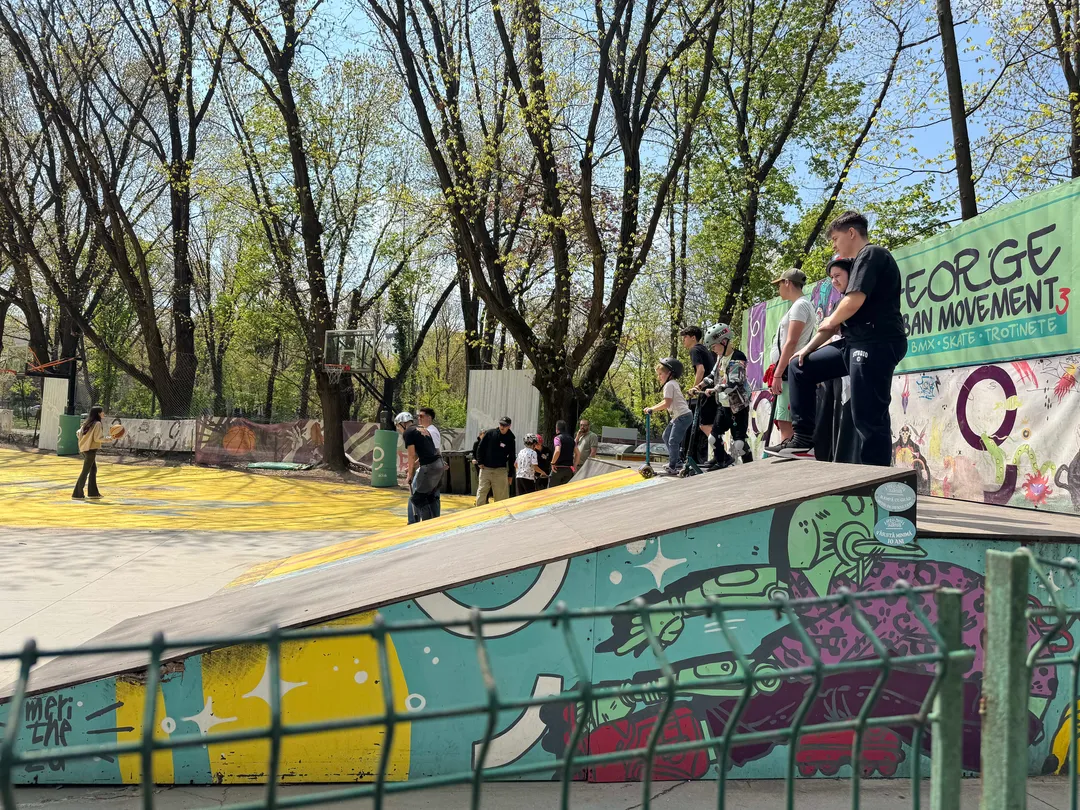 Calisthenics Park at Bungee Jumping Herăstrău, București – photo 2 sur 2