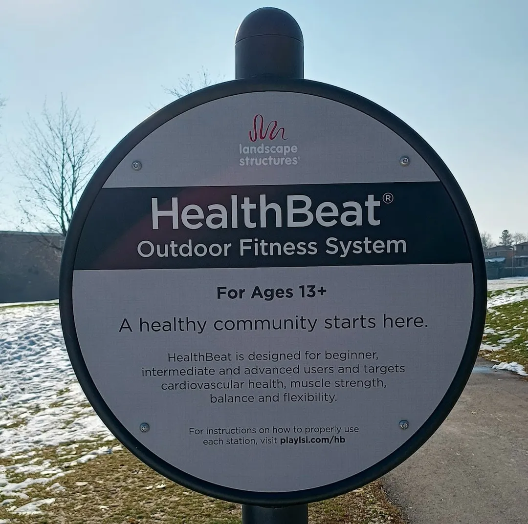 Calisthenics Park at Malta Street, Toronto – photo 6 of 6
