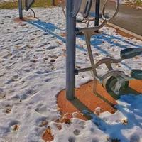 Calisthenics Park at Malta Street, Toronto - thumbnail 2