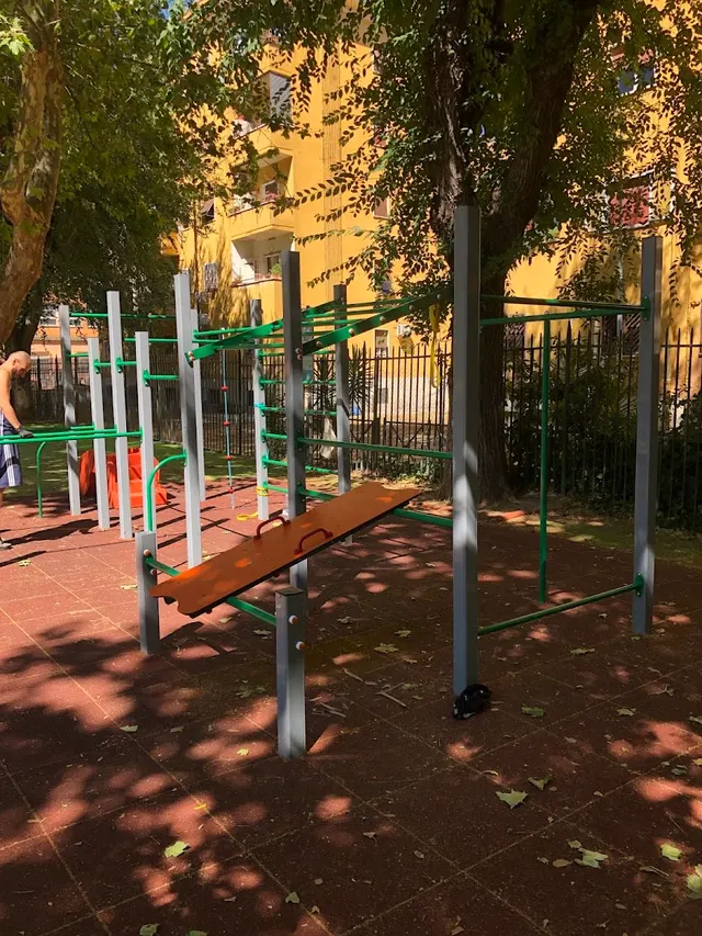 Calisthenics Park at Via dei Peligni, Roma