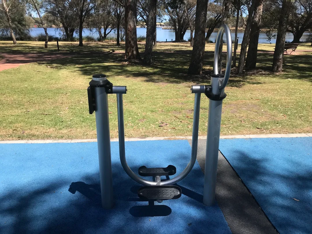 Повітряний степер на майданчику Calisthenics Park at Great Eastern Highway, Perth #wp3811 – фото 4 з 8