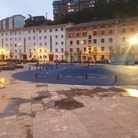 Calisthenics Park at Zarautz kalea, Donostia / San Sebastián - thumbnail 2