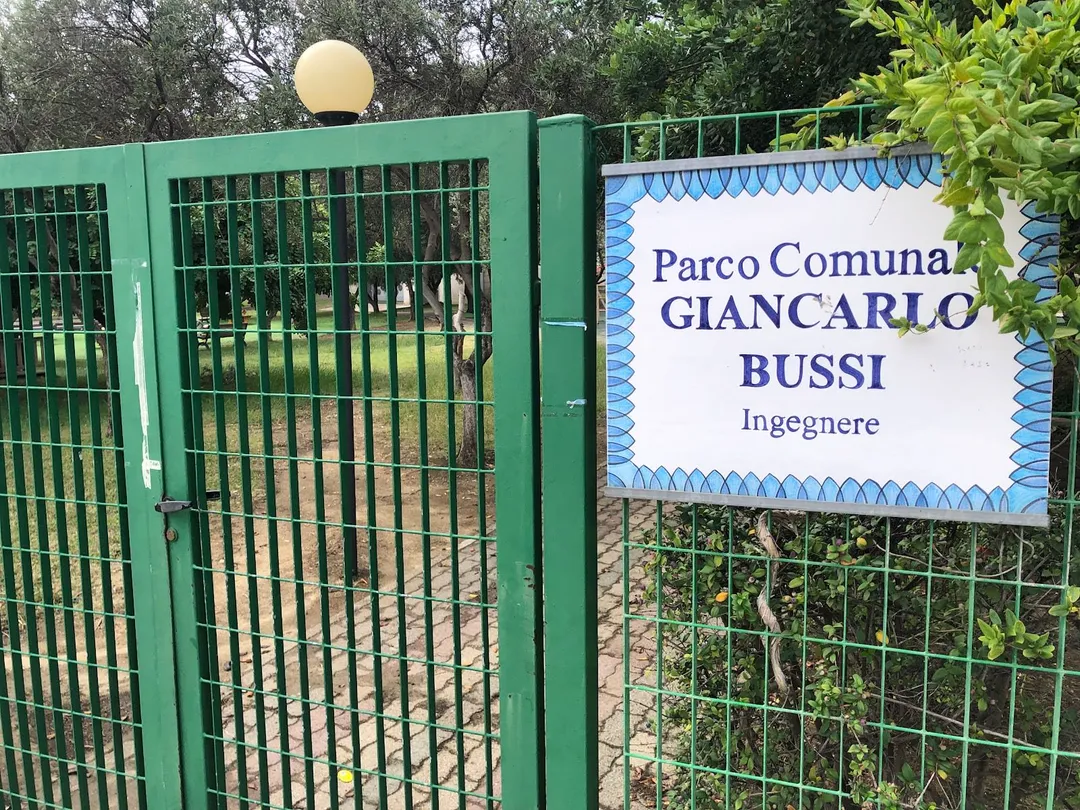 Pull Up Bar at Calisthenics Park at Via Aldo Moro, Crabonaxa/Villasimius – photo 4 of 5