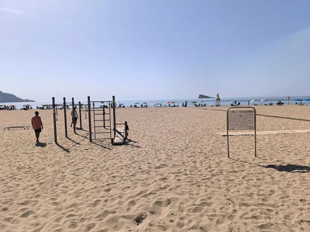 Parallel Gym Bars at Calisthenics Park at Circuito urbano de ejercicio, Benidorm – photo 2 of 2