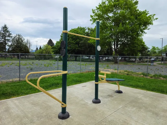 Calisthenics Park at Clare Avenue, Chilliwack