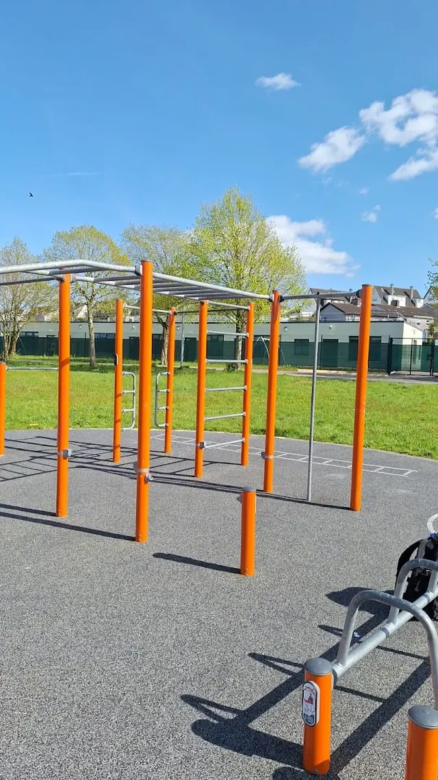 Calisthenics Park at Curraheen Close, Cork