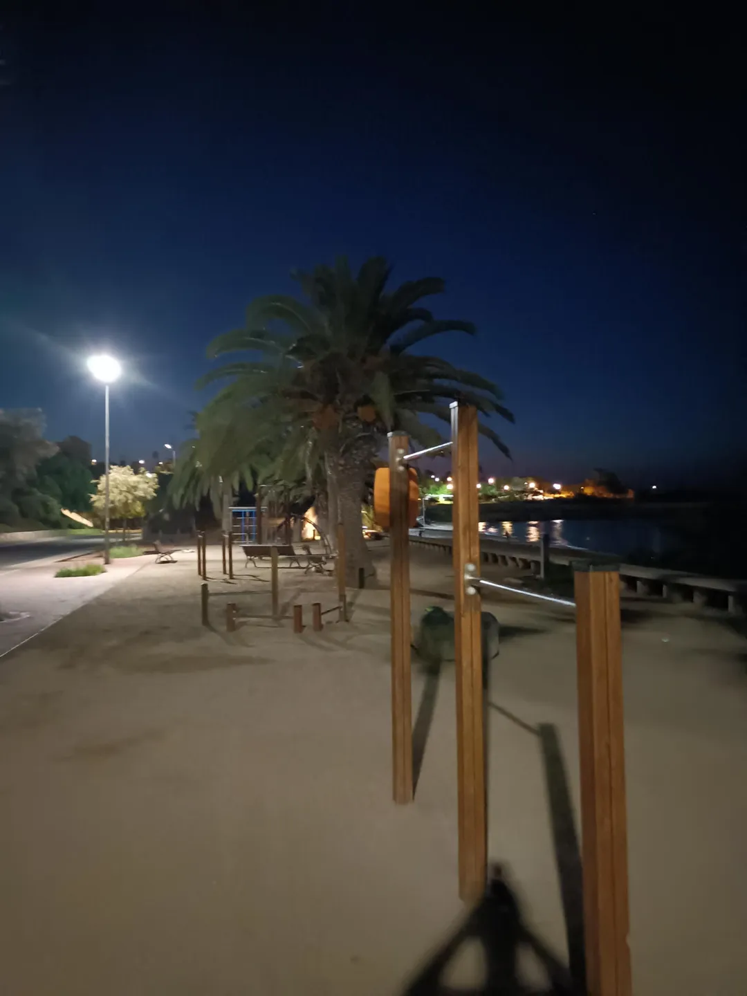 Klimmzugstange bei Calisthenics Park at Passeig Marítim de Rafael Casanova, Tarragona – Foto 1 von 1