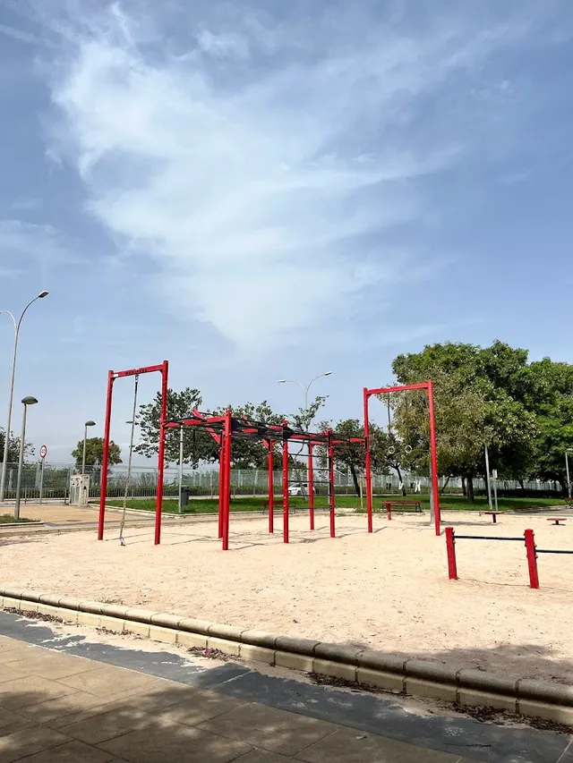 Calisthenics Park at Carrer de l'Enginyer Fausto Elío, València