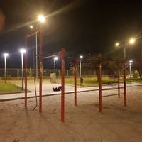 Calisthenics Park at Carrer de l'Enginyer Fausto Elío, València - thumbnail 5
