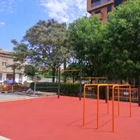 Calisthenics Park at Carrer de Salabert, València - thumbnail 2