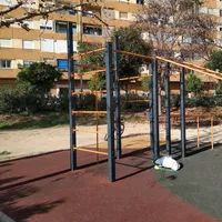 Calisthenics Park at Carrer de Motilla del Palancar, València - thumbnail 3
