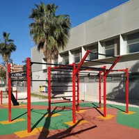 Parque de BARRAS - CALISTENIA "Benicalap" — Gym