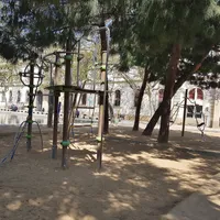 Calisthenics Park at Travessera de Gràcia, Barcelona - thumbnail 4