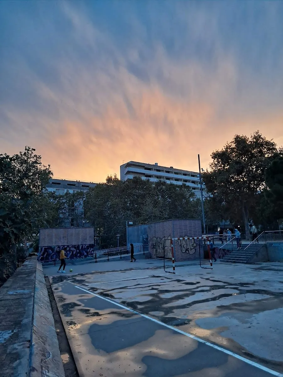 Gymnastic Rings at Calisthenics Park at Travessera de Gràcia, Barcelona – photo 2 of 4