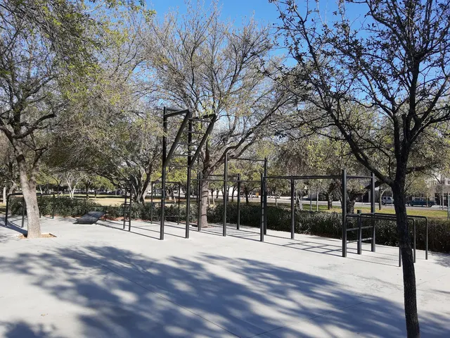 Calisthenics Park at Calle Bosques de los Pirineos, San Pedro Garza García