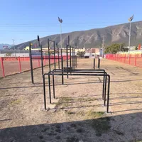 Calisthenics Park at Escuela Oficial Chivas Nuevo León, General Escobedo - thumbnail 2