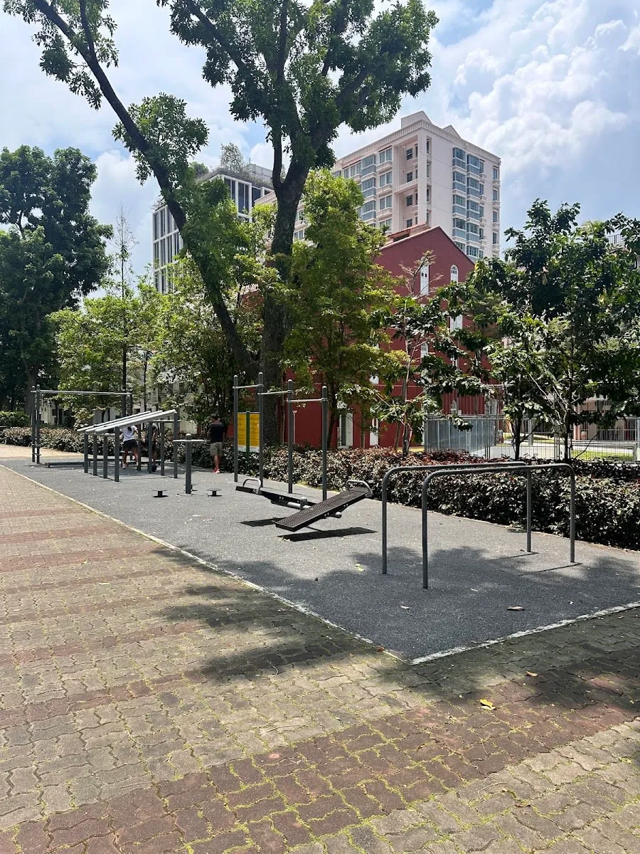 Espalderas en Calisthenics Park at Cantonment Road, Singapore – foto 3 de 4