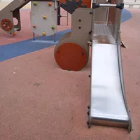 Calisthenics Park at Carrer de Vicent Miguel Carceller (Periodista), València - thumbnail 7